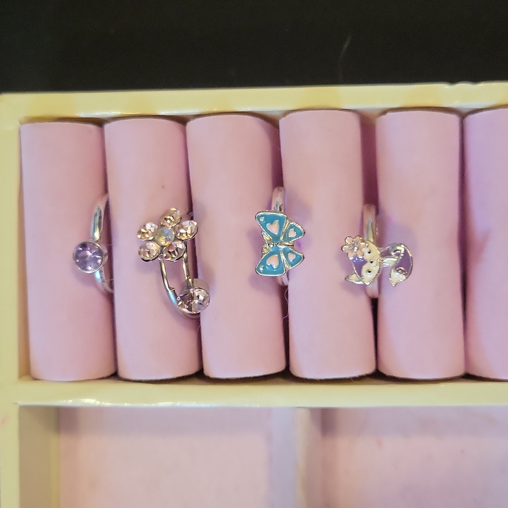 4 rings